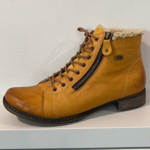 Remonte Lace Up Zipper Boots Tan with Ankle Height Size 40
